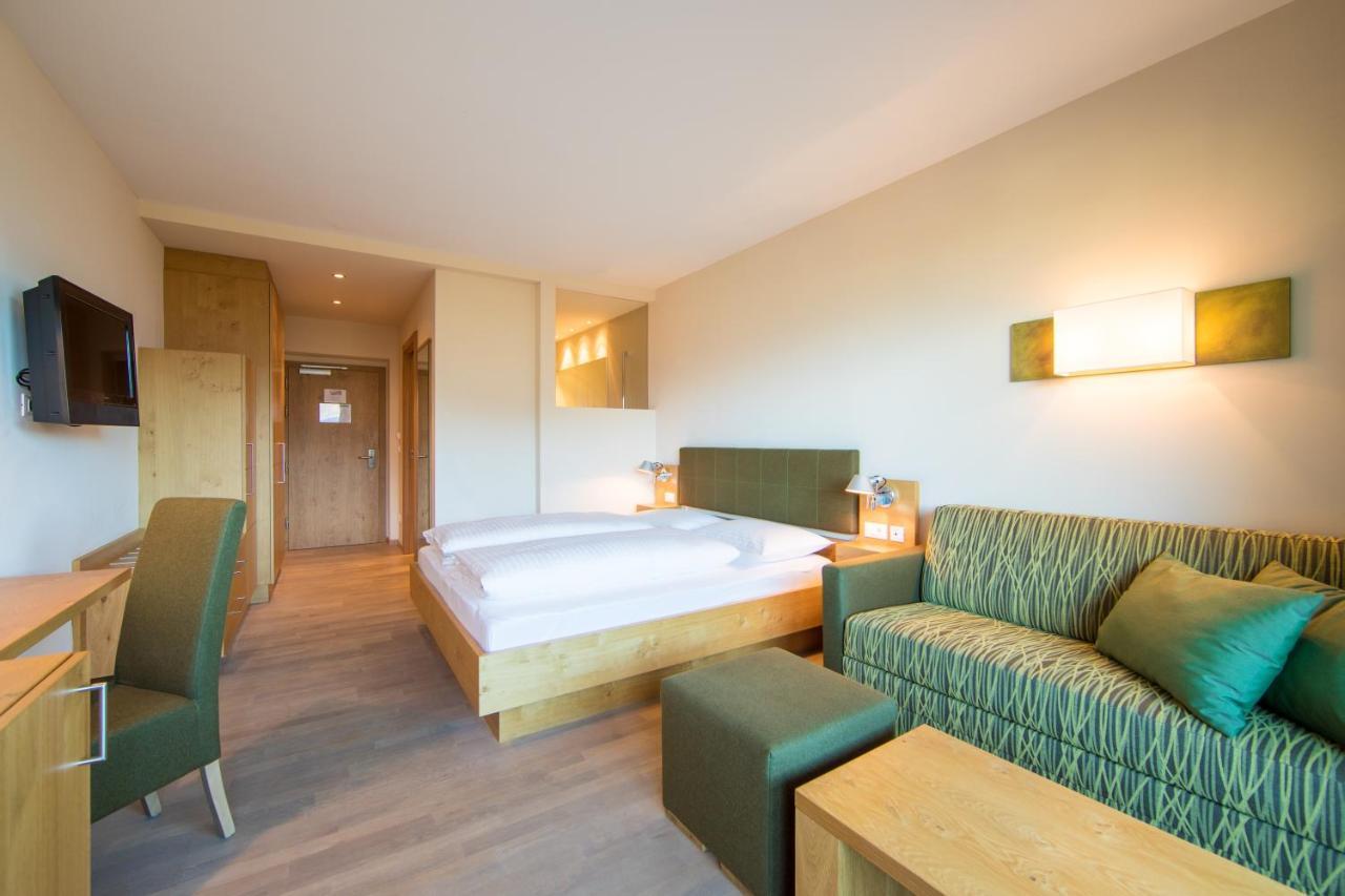 Hilburger Hotel Schenna Buitenkant foto
