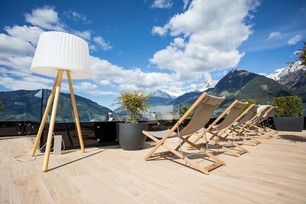 Hilburger Hotel Schenna Buitenkant foto