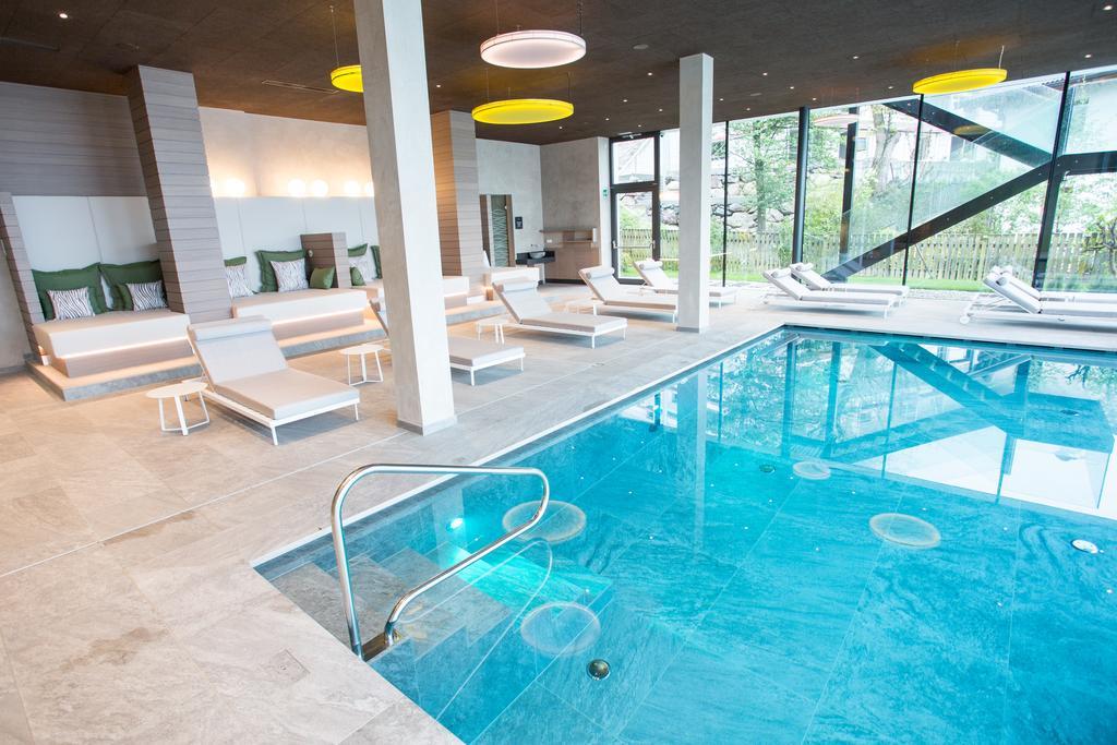 Hilburger Hotel Schenna Buitenkant foto